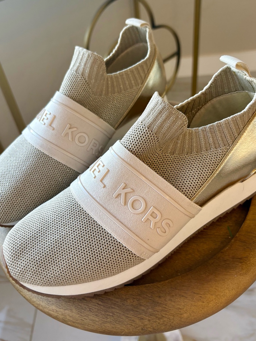 NEW Michael Kors Beige Knit Slip-On Sneakers with Gold Tennis Shoes 7.5 - Picture 2 of 7